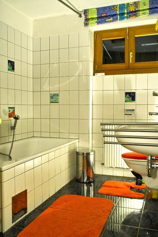 Ferienhaus Waldsicht フラッハウ エクステリア 写真